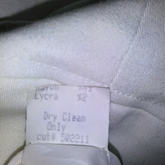 Vintage Cache white crop jacket sz 8 gold zipper - Picture 6 of 8